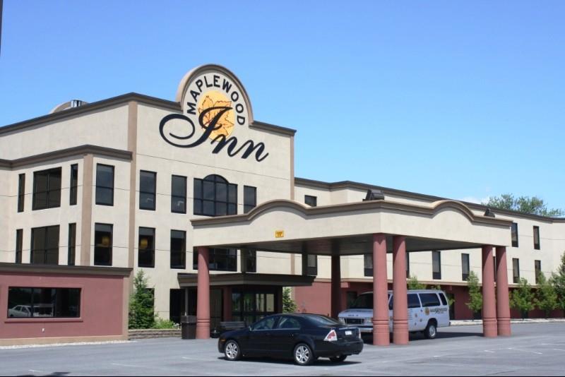 Hotel & Syracuse Airport - By Ihg