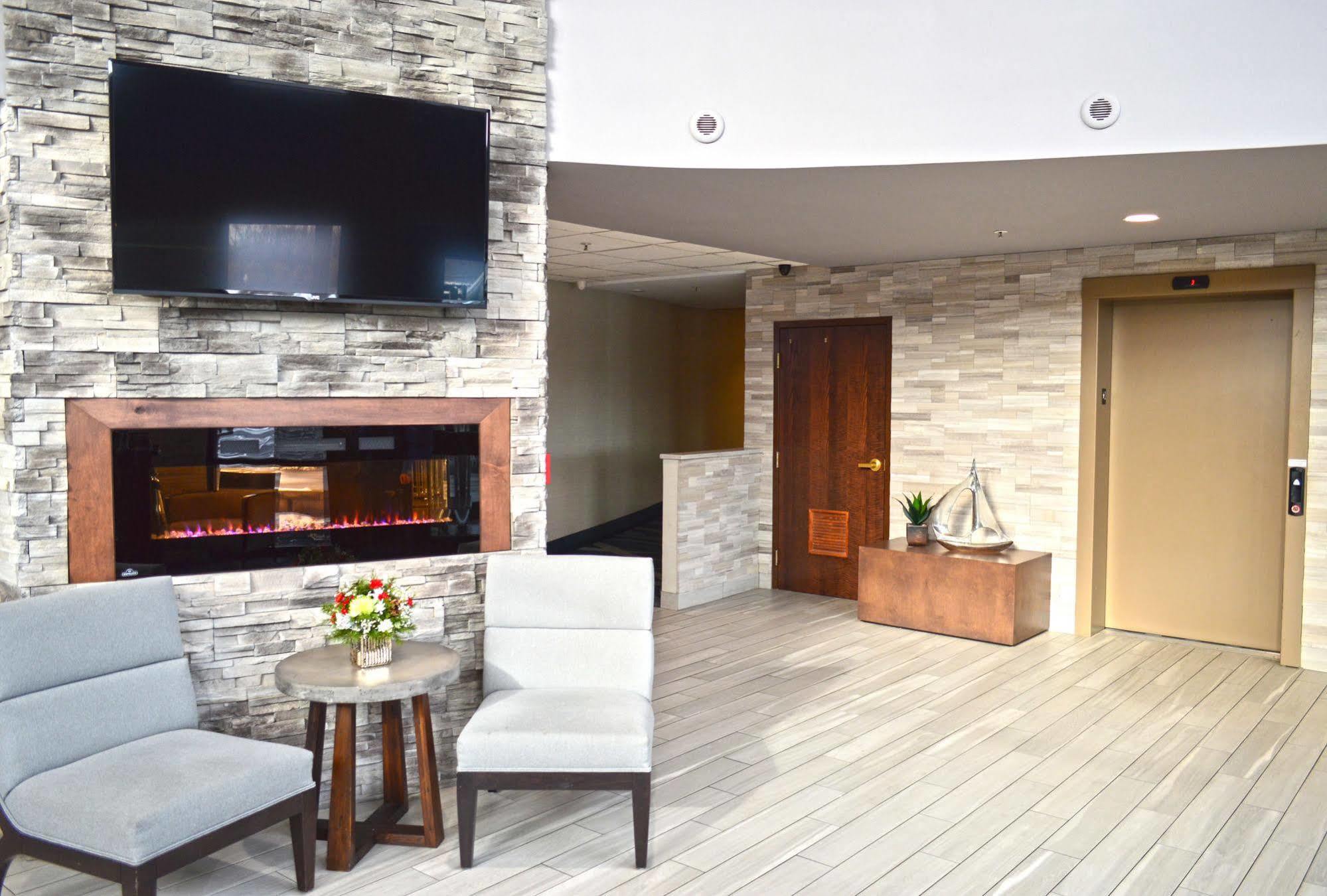 & Syracuse Airport - By Ihg Hotel Liverpool