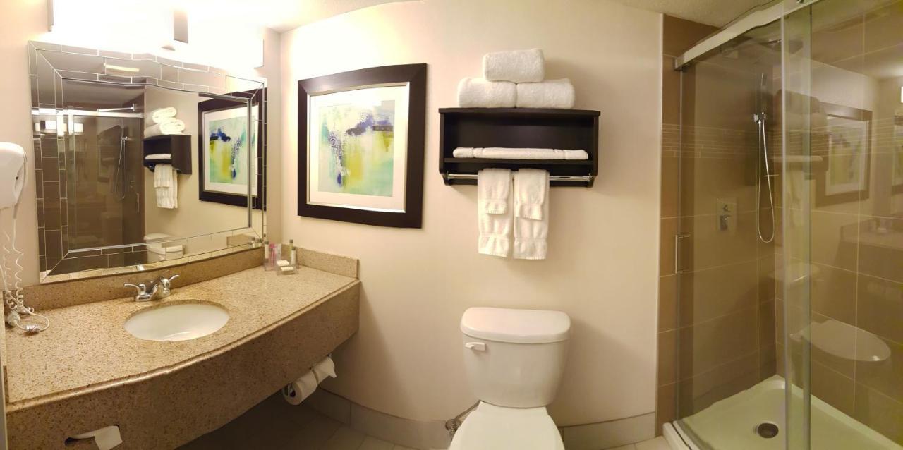 & Syracuse Airport - By Ihg Liverpool
